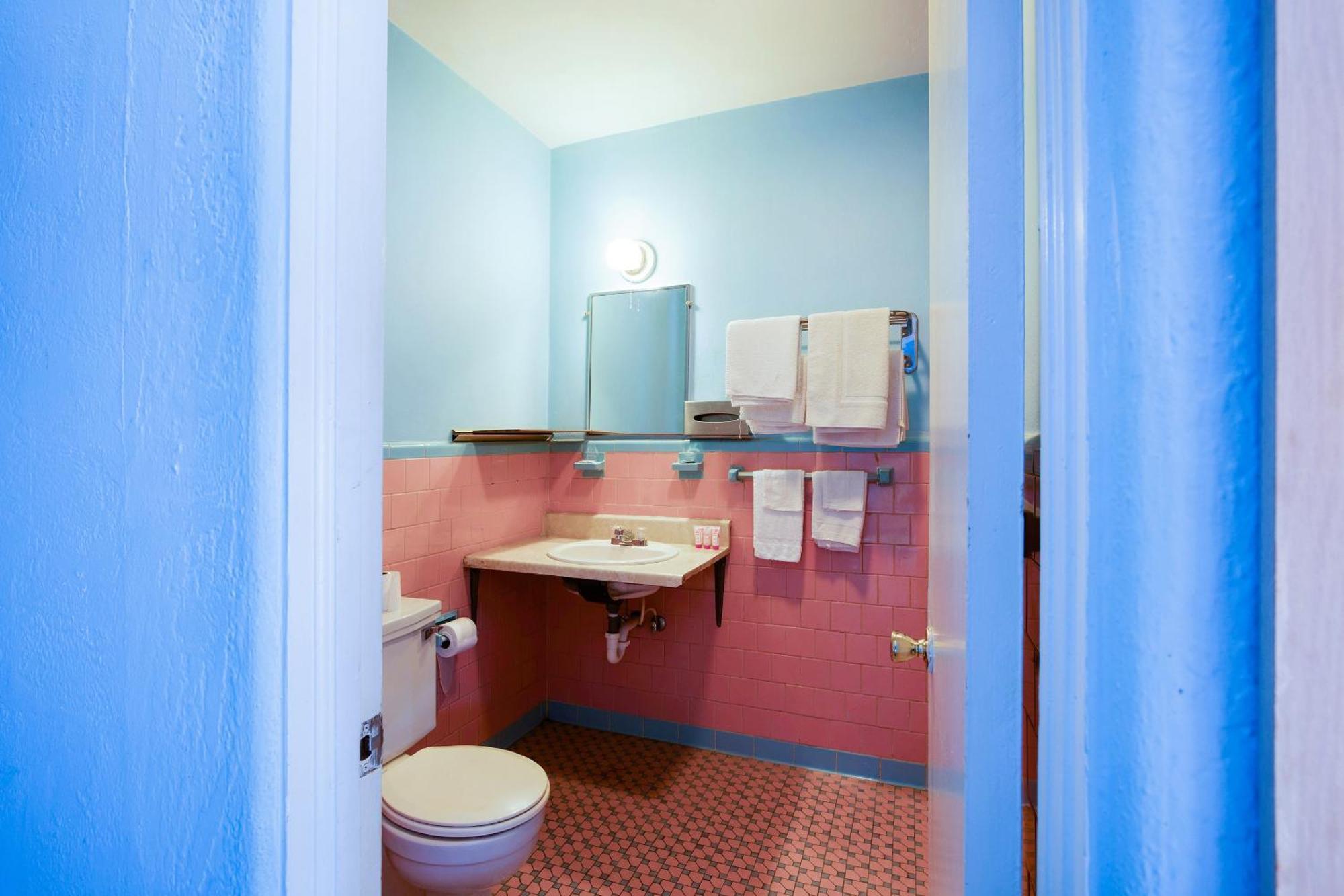 Hotel Salem-Roanoke I-81 -Listing Partner מראה חיצוני תמונה