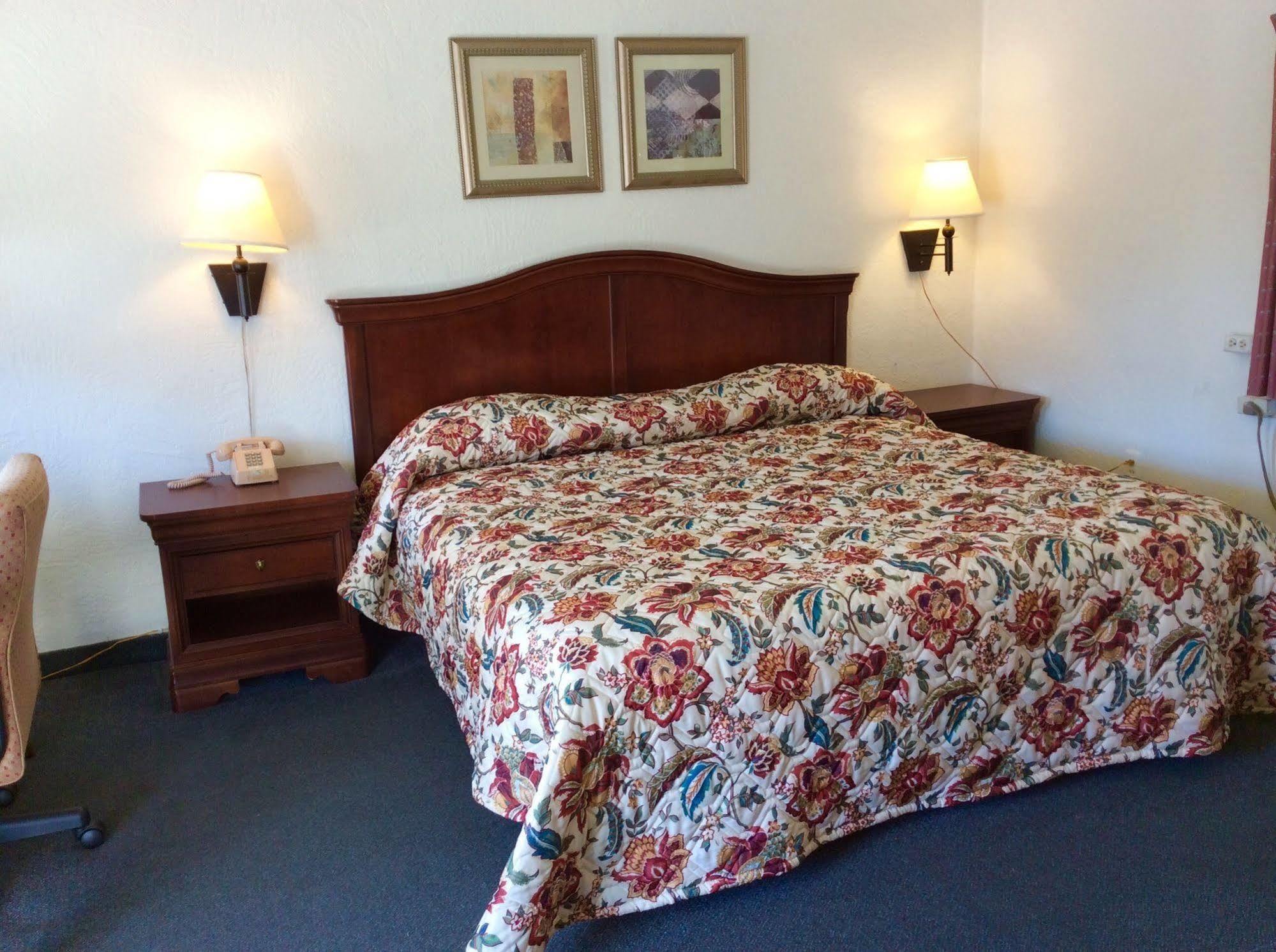Hotel Salem-Roanoke I-81 -Listing Partner מראה חיצוני תמונה